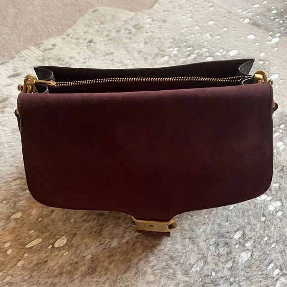 Coach saddle bag in black. - Picture 6 of 6